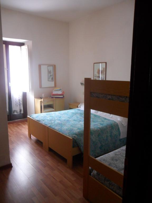 Albergo Giardino Badia Prataglia Ruang foto